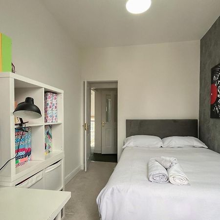 Beautiful 3Bd Flat In Archway London Apartman Kültér fotó